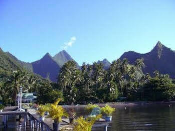 Bonjouir Lodge Paradise Teahupoo Esterno foto